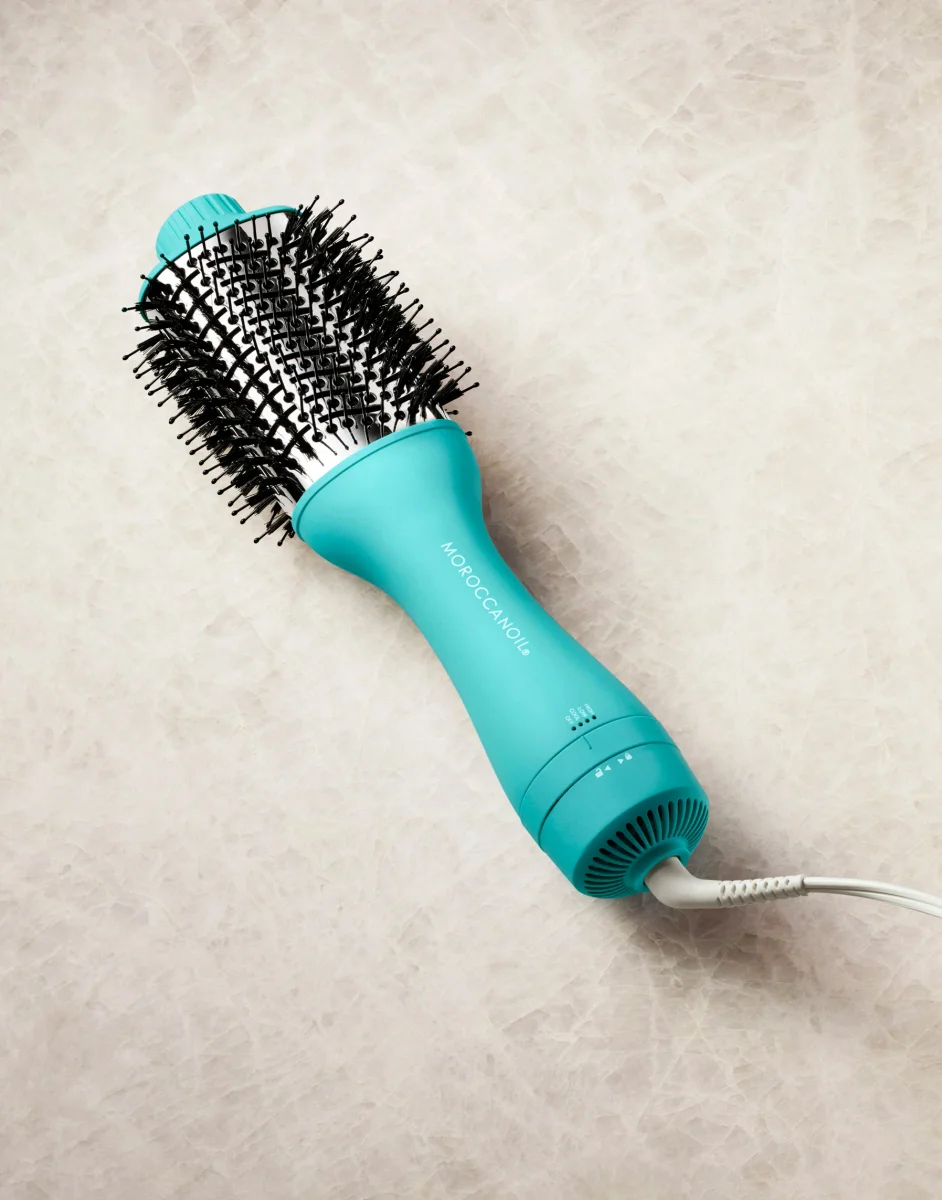 4-in-1 Blow-Dryer Brush by Moroccanoil