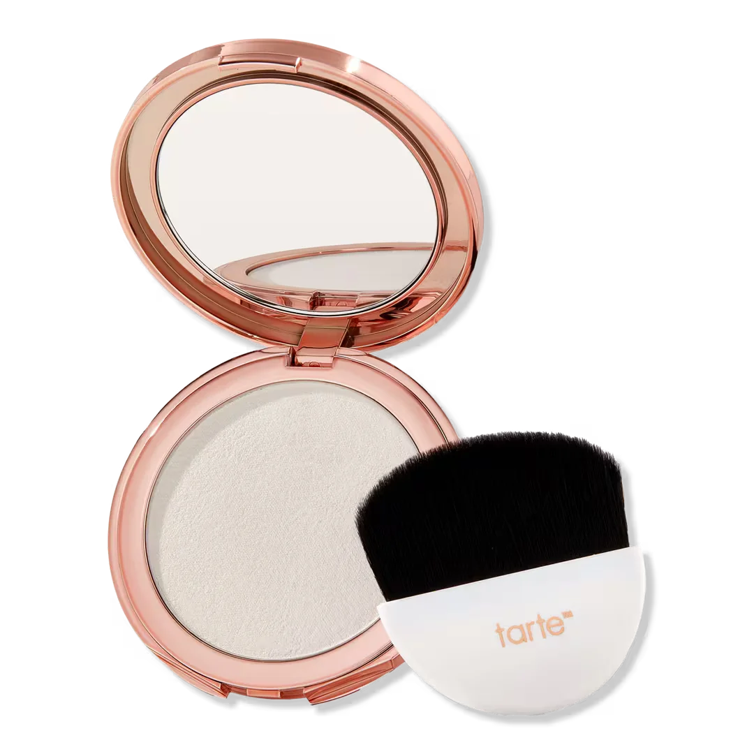Smooth Operator Amazonian Clay Pressed Finishing Powder by Tarte