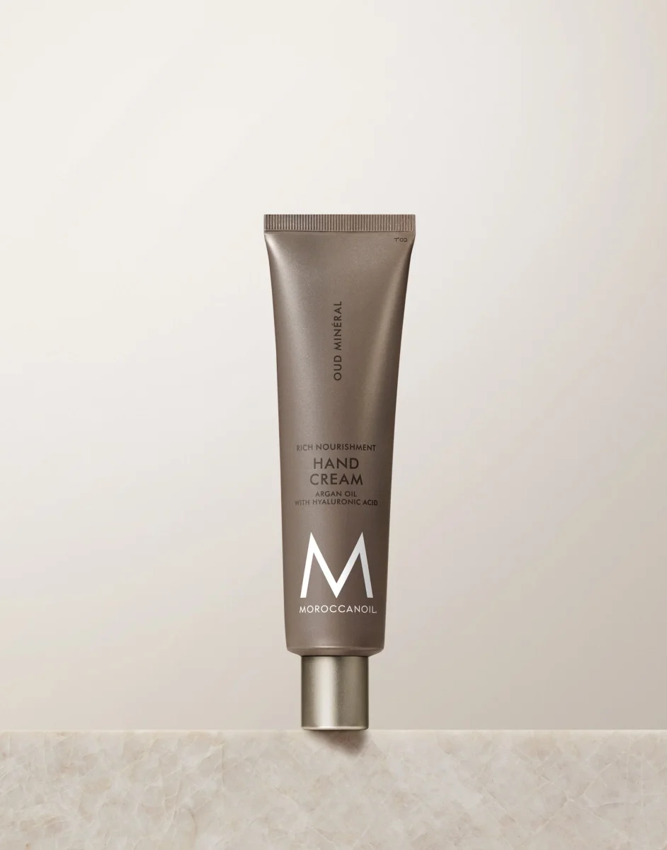 Hand Cream Oud Minéral by Moroccanoil