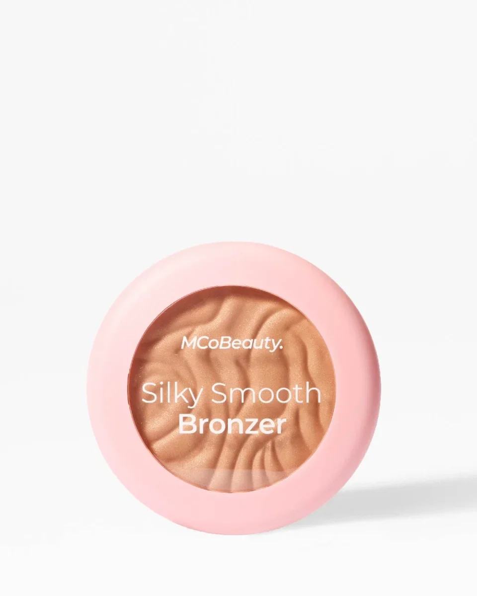 Silky Smooth Bronzer by MCoBeauty