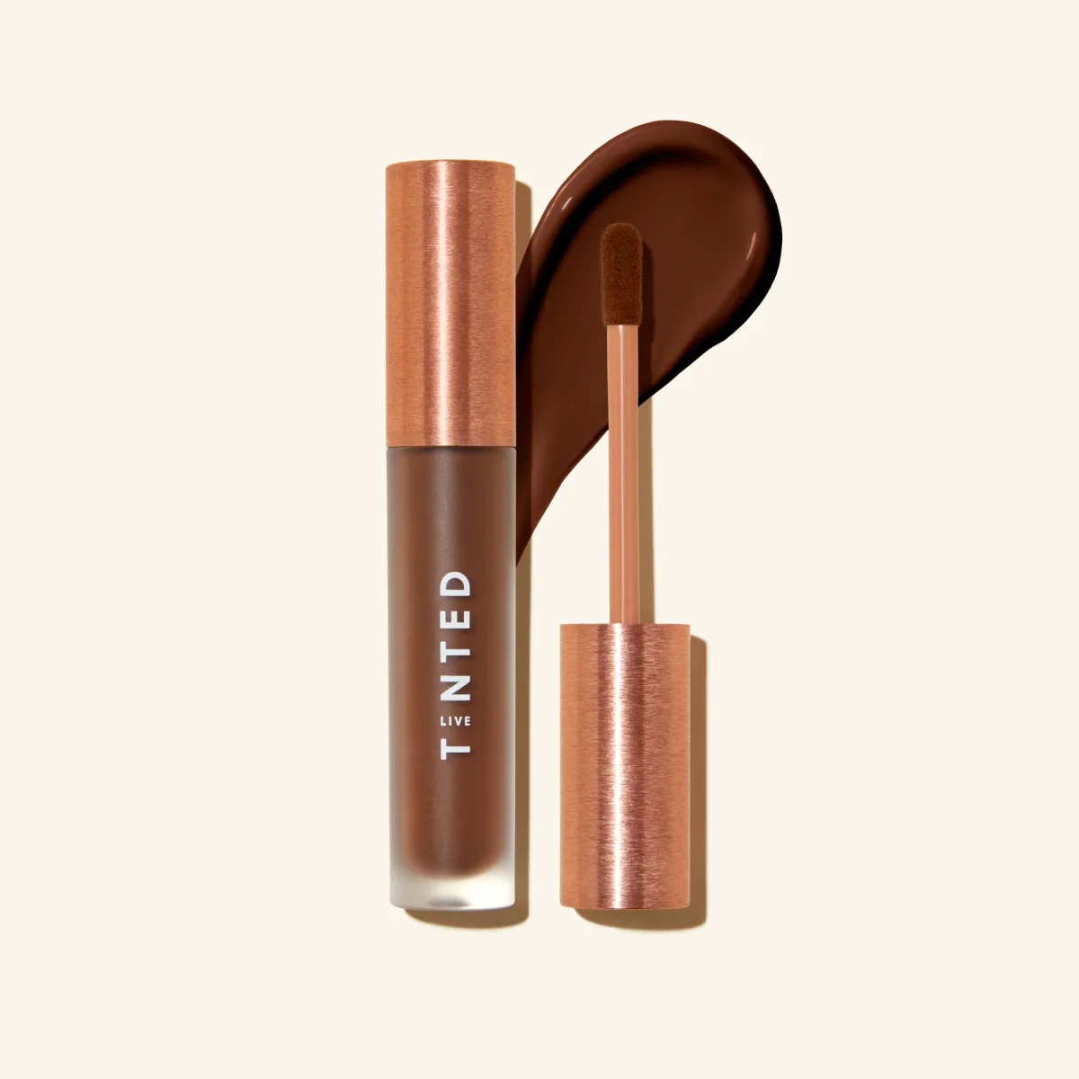 HUESKIN Hydrating Serum Concealer by Live Tinted