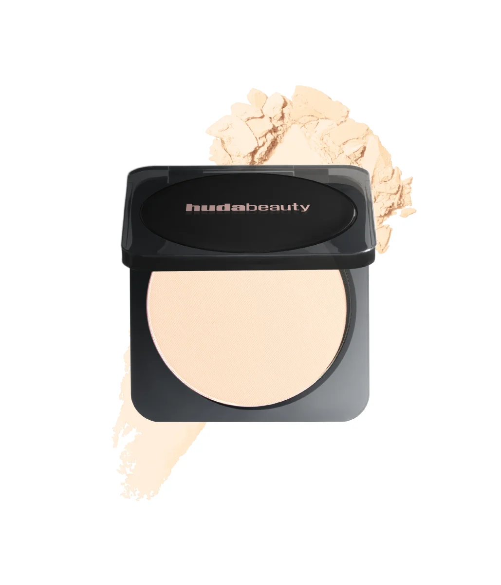 Easy Bake Pressed Powder by Huda Beauty