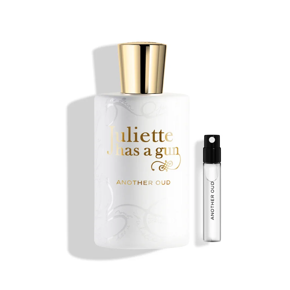 Another Oud Eau de Parfum by Juliette has a gun