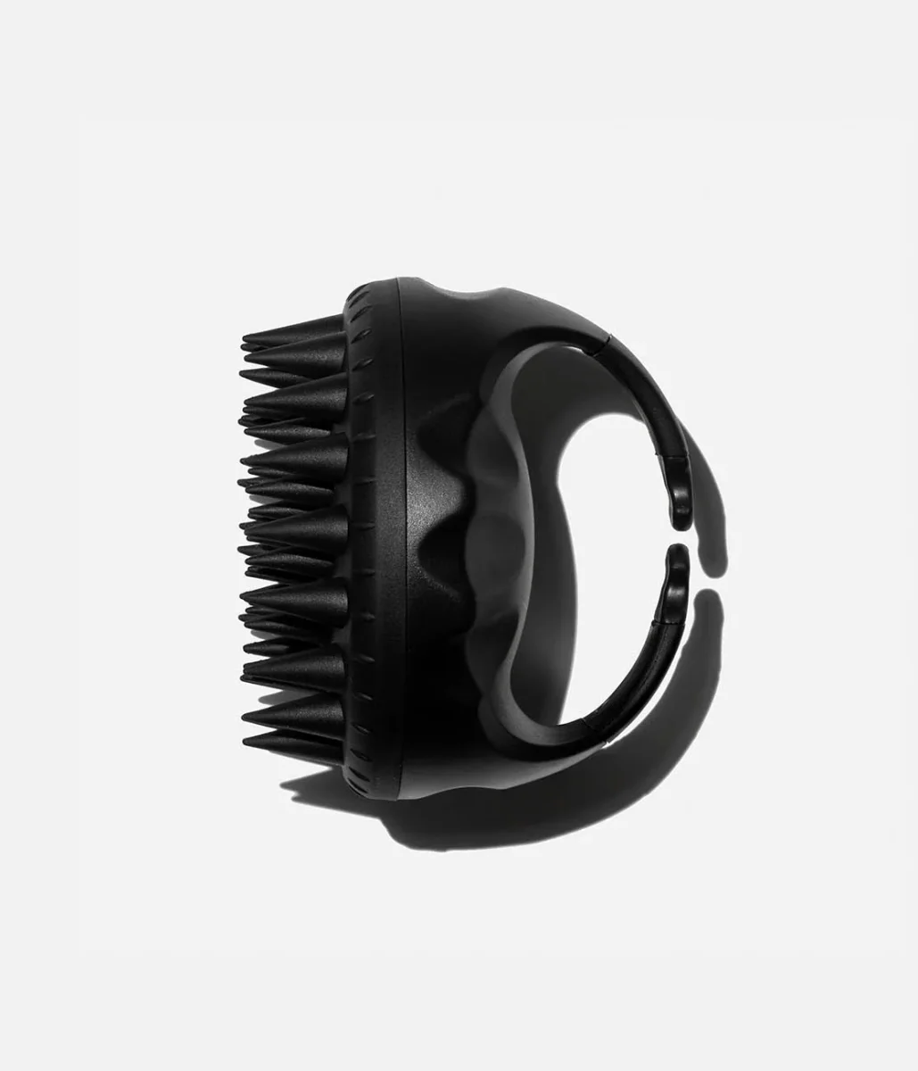 The Scalp Tool by Nécessaire