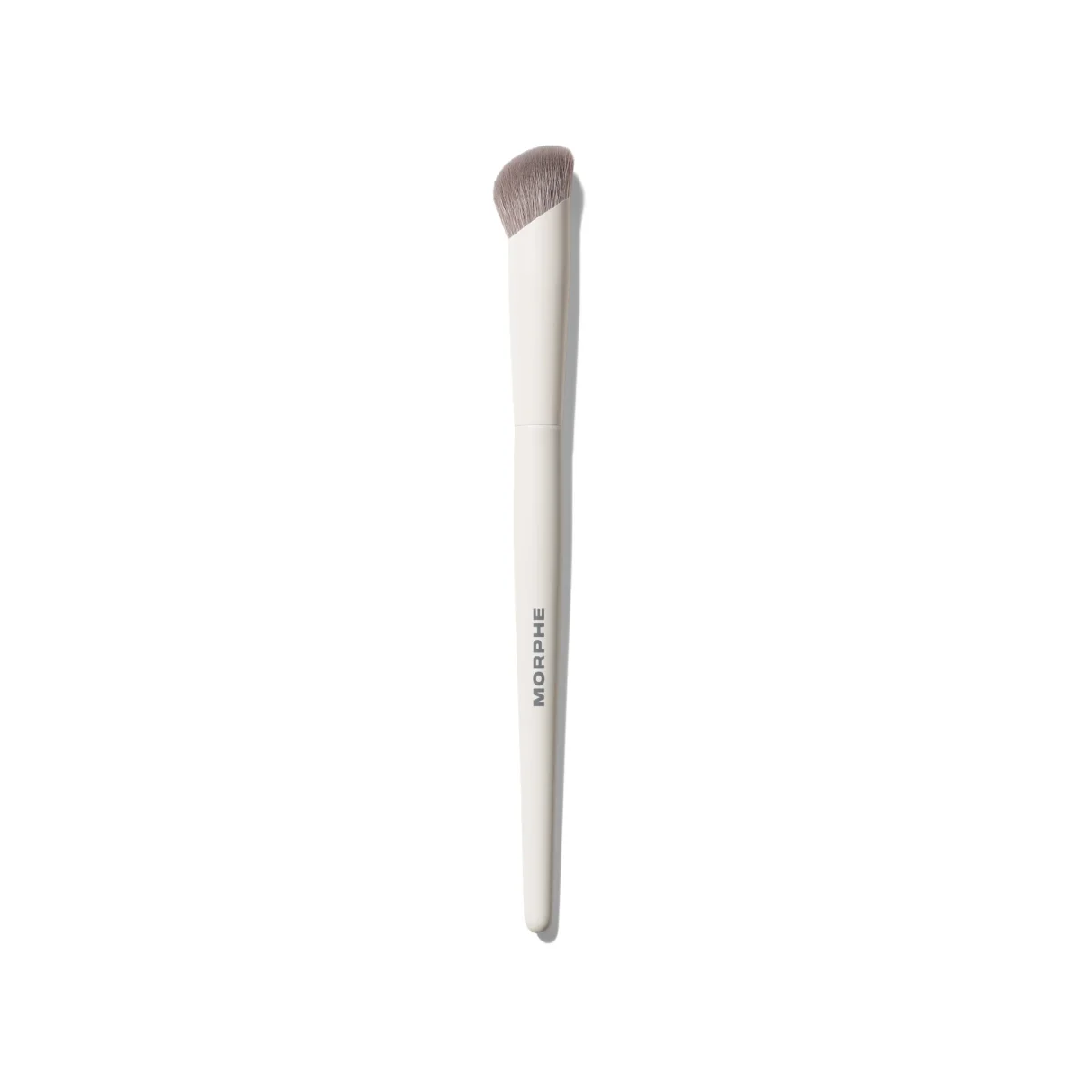 M132 Angled Concealer Brush by Morphe