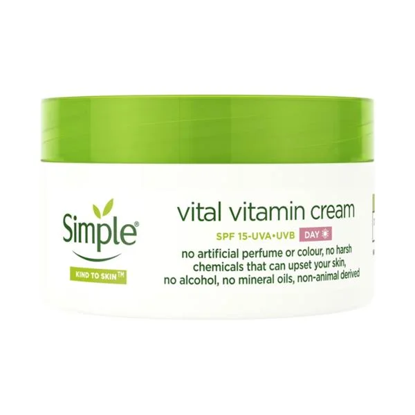 Vital Vitamin Day Cream SPF 15 by Simple
