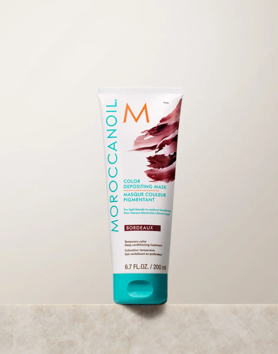 Bordeaux Color Depositing Mask by Moroccanoil
