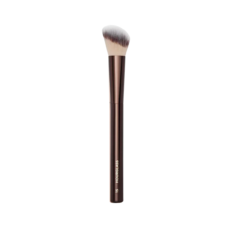 No. 15 Blush Brush by Hourglass