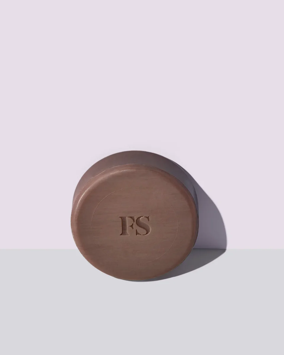 Cocoa Cleans'r Soothing All-Over Cleansing Bar by Fenty Skin