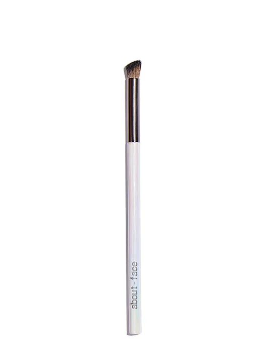 Define + Blend Crease Powder Brush by about-face