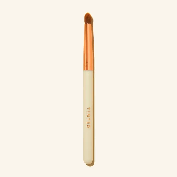 Eye Smudge Brush by Live Tinted