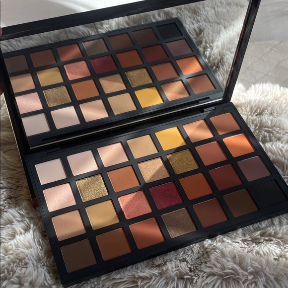 PRO Pigment Warm Eyeshadow Palette by Sephora Collection