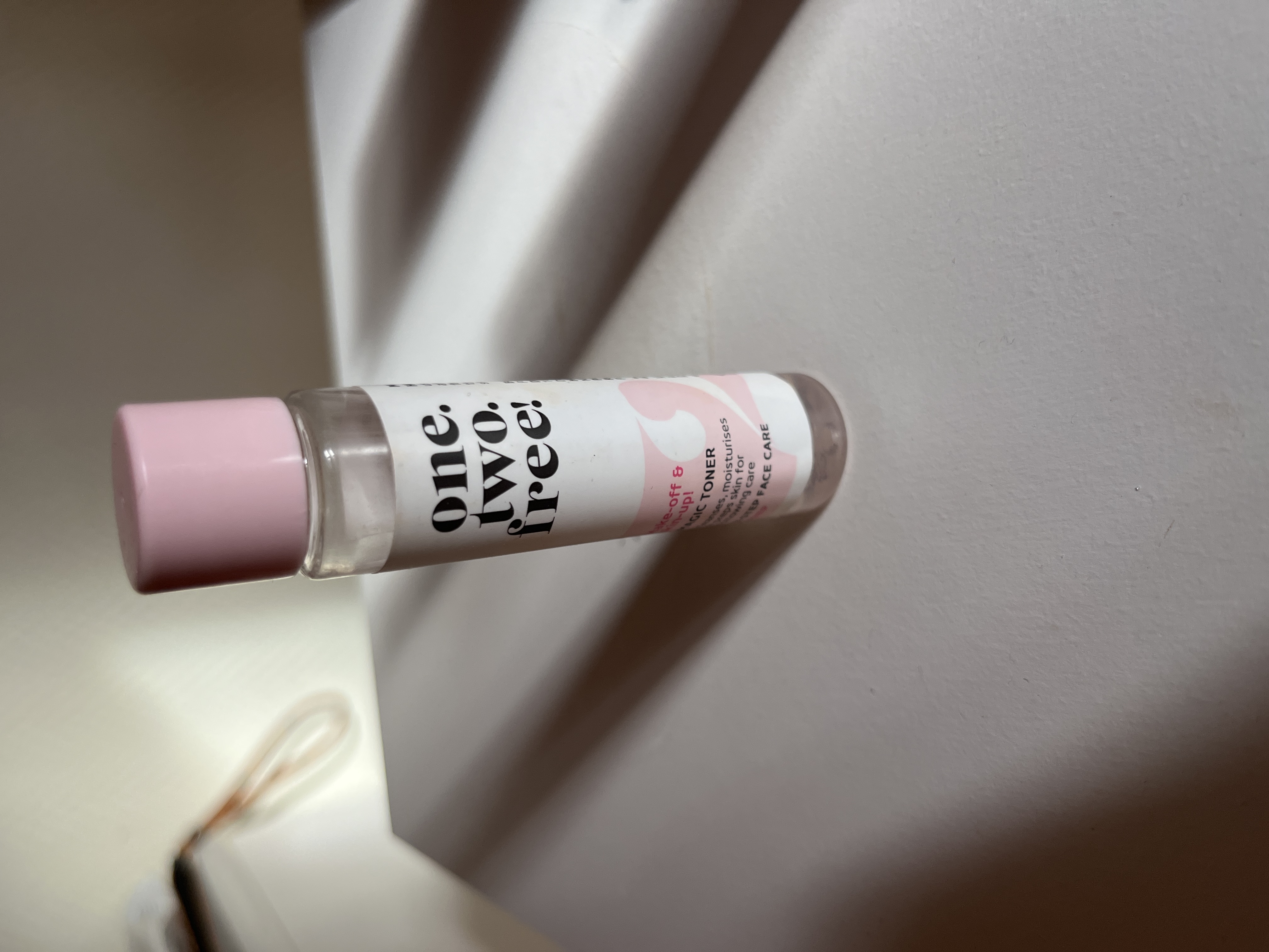 Magic toner by One. Two. Free!