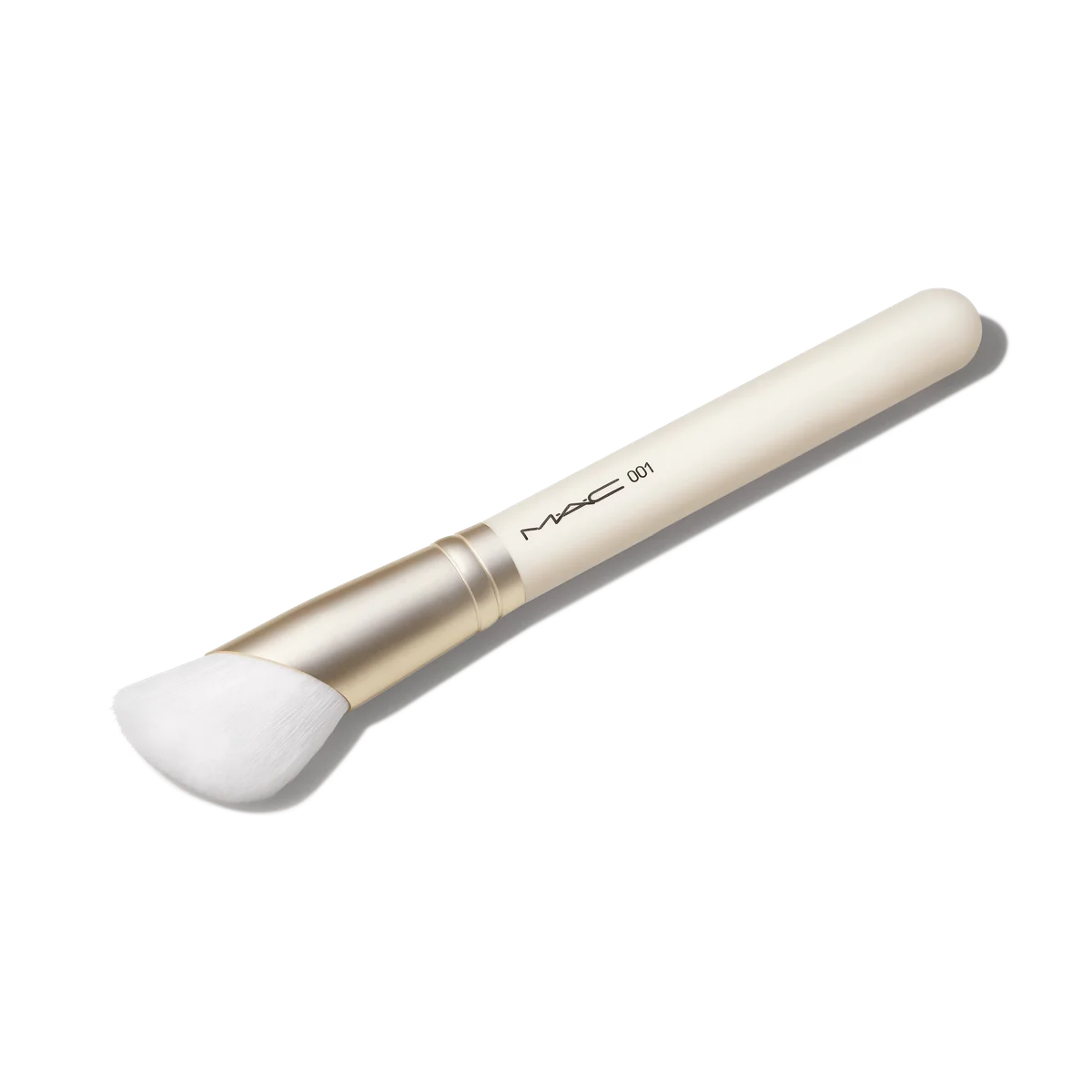 001 Serum + Moisturizer Brush by MAC Cosmetics