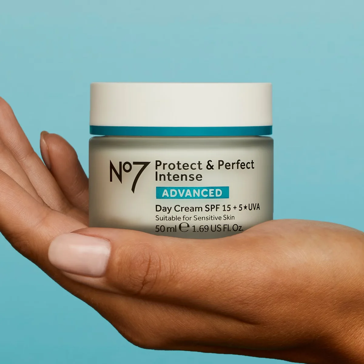 Protect & Perfect Intense Advanced Day Cream by No7