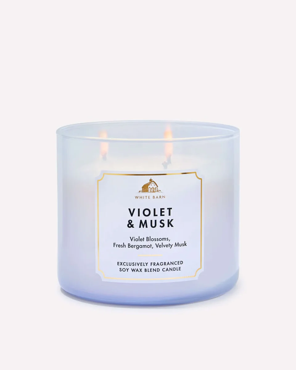 Violet & Musk Candle by Bath & Body Works