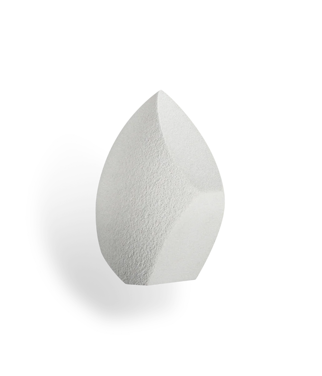 Dreamcloud Full Face Blender by r.e.m. beauty