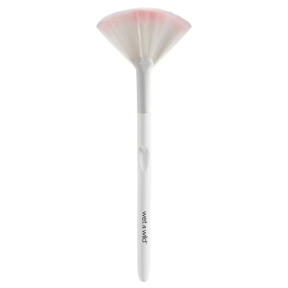 Fan Brush by wet n wild