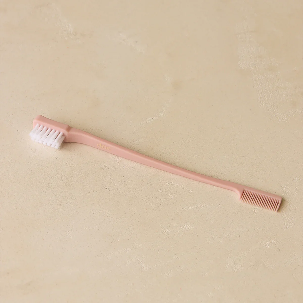 Dual Edge Styling Brush by dae