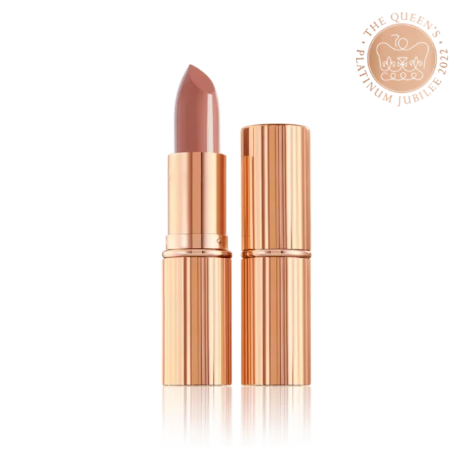 K.I.S.S.I.N.G by Charlotte Tilbury