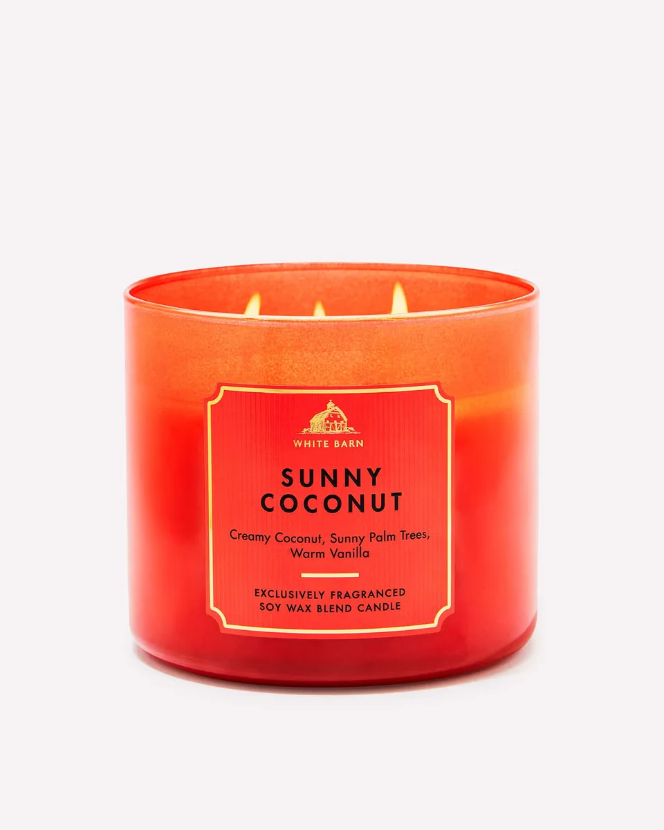 Sunny Coconut Candle by Bath & Body Works