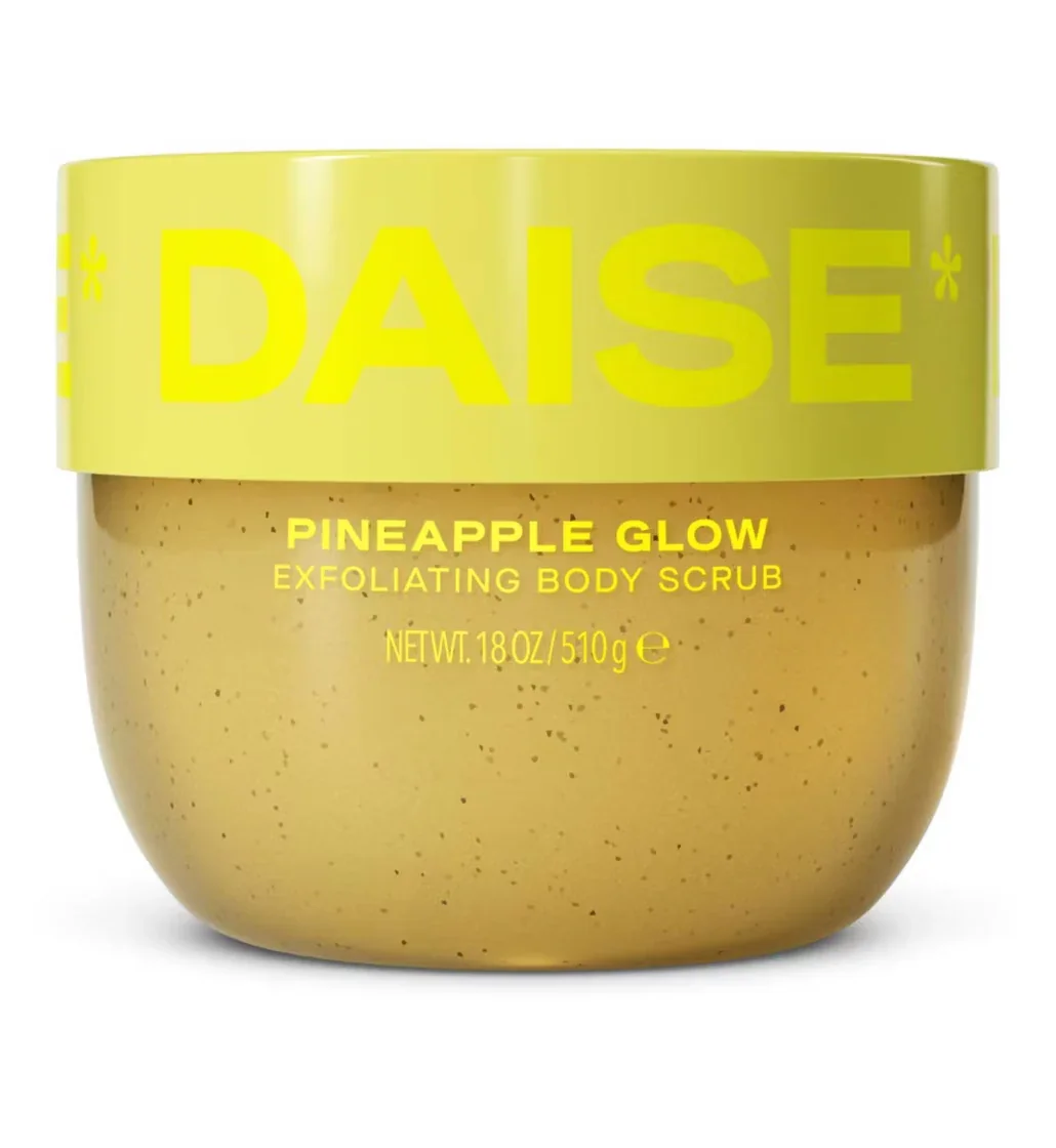 Pineapple Glow Exfoliating Body Scrub by DAISE