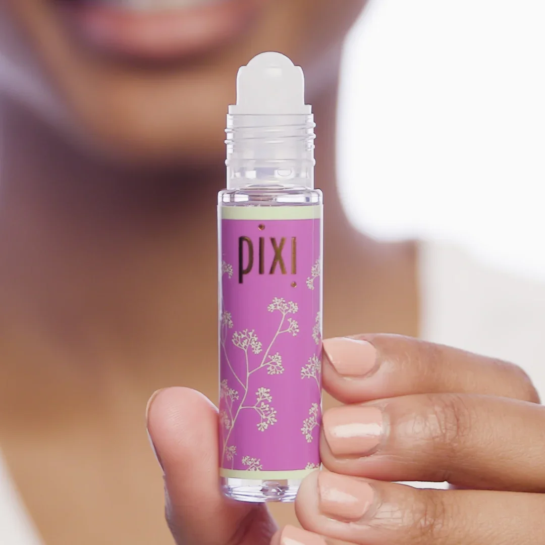 Glow-y Lip Oil by Pixi