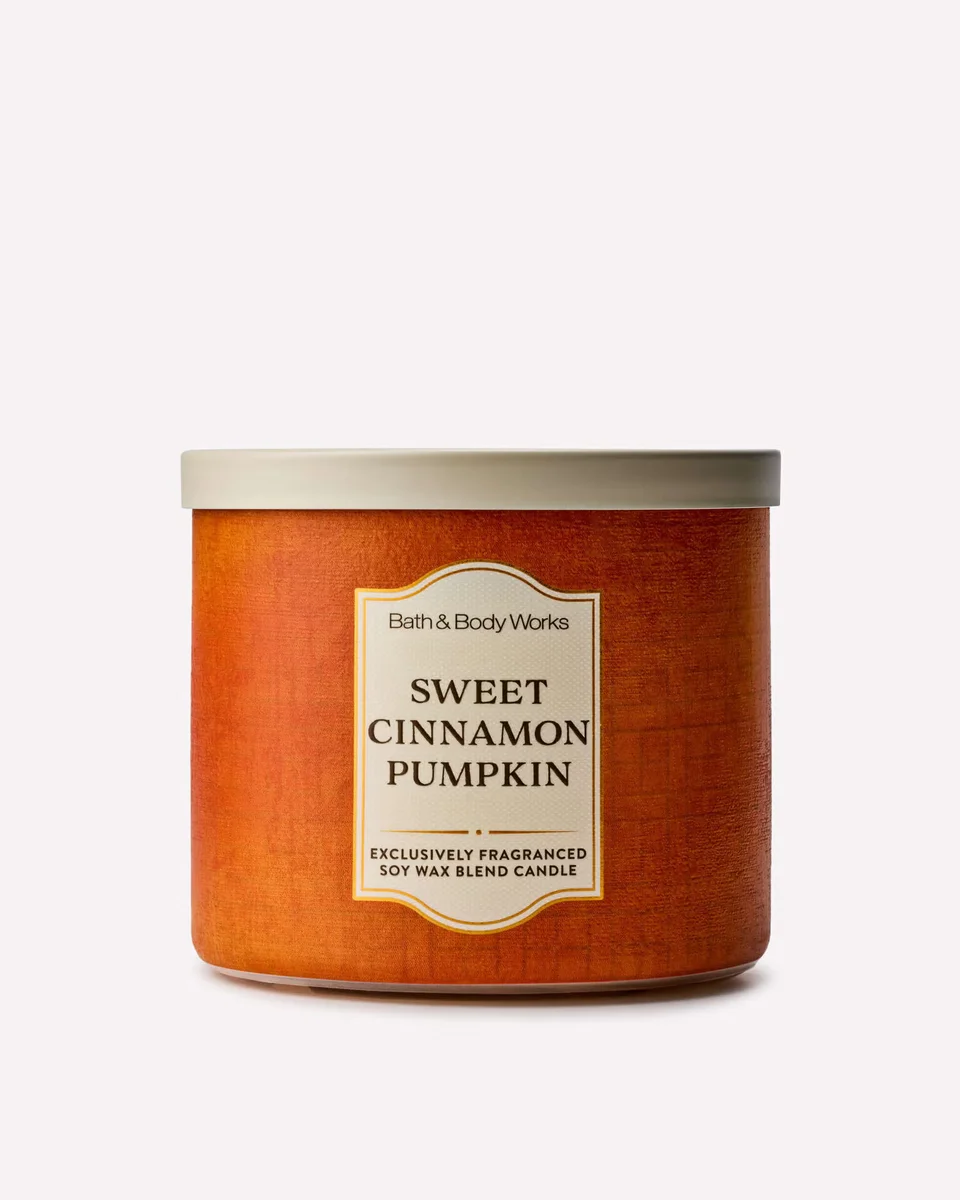 Sweet Cinnamon Pumpkin Candle by Bath & Body Works