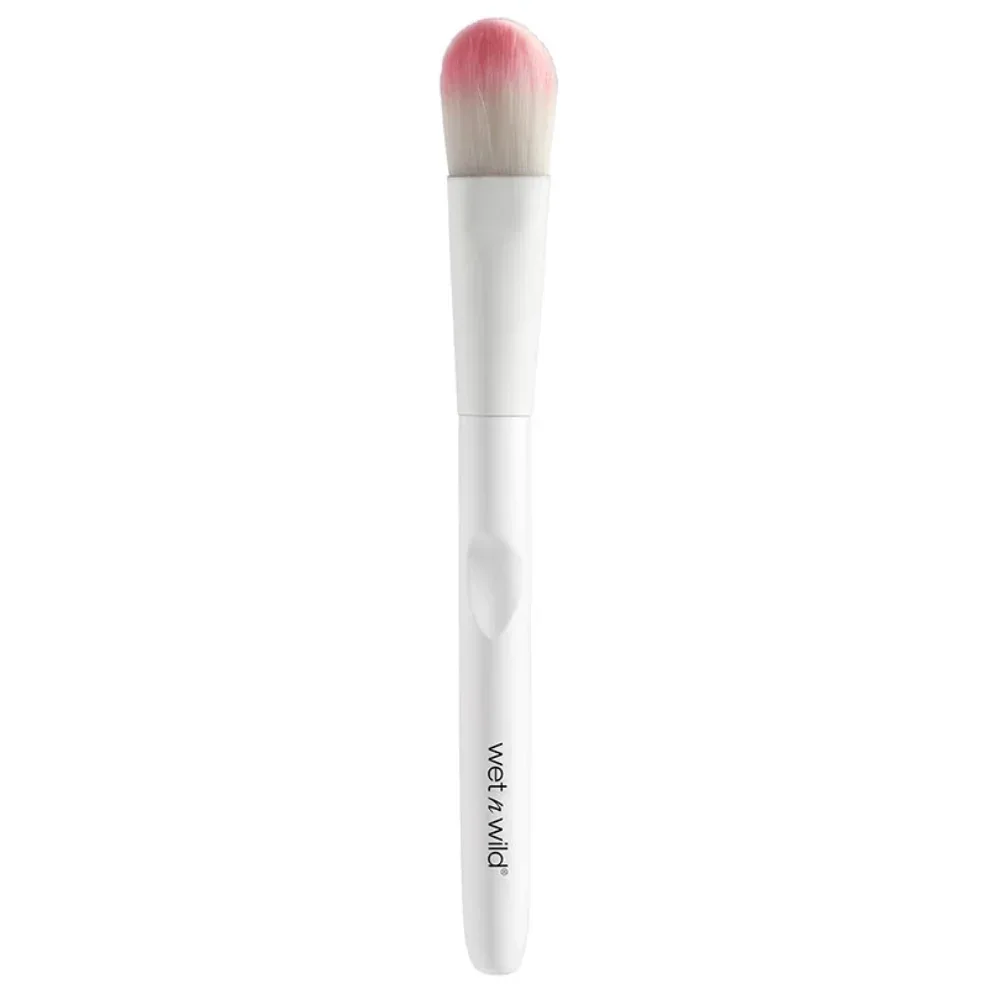 Foundation Brush by wet n wild