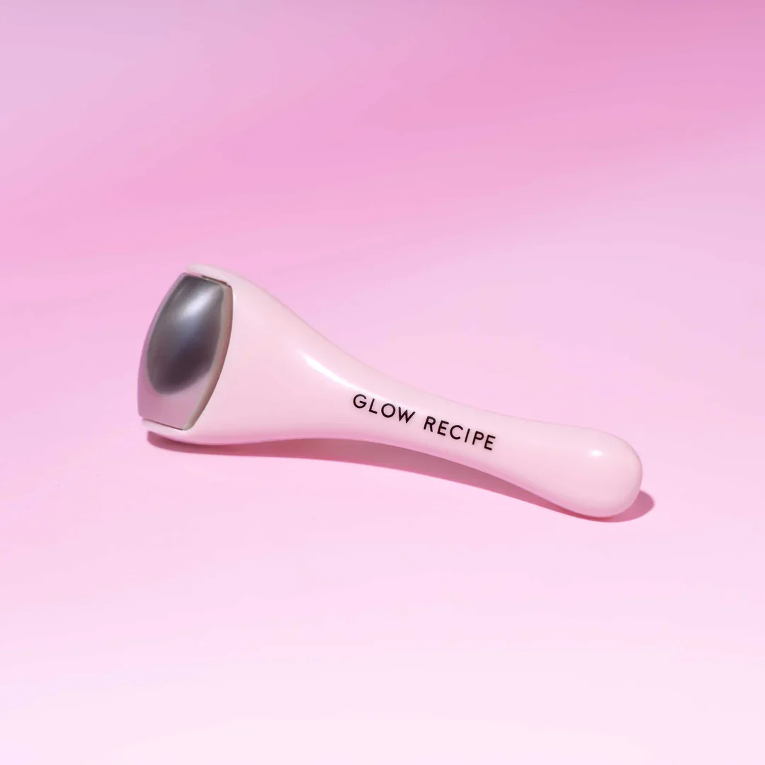 Depuffing Mini Eye Roller by Glow Recipe