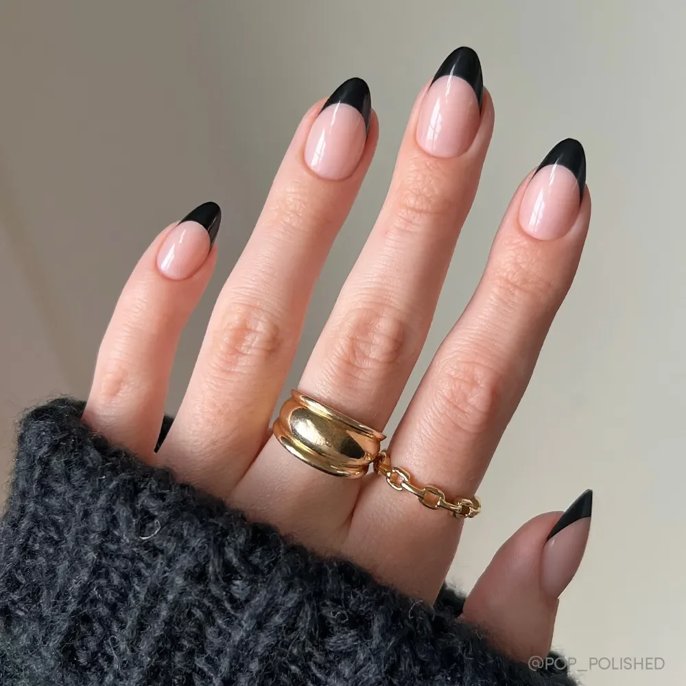 Caviar Press-On Nails by Glamnetic