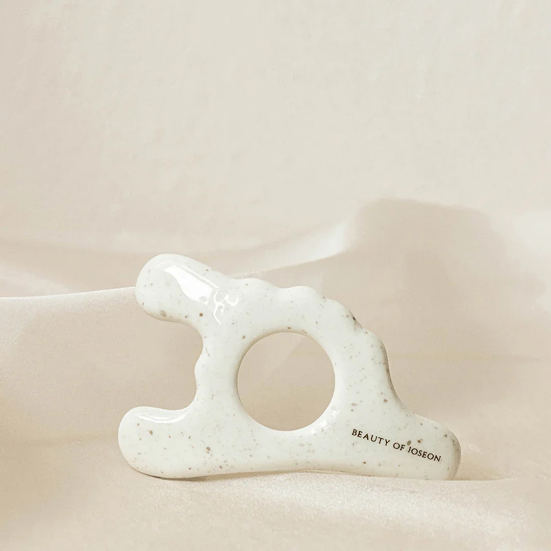 Porcelain Gwalsa (Gua Sha) by Beauty of Joseon