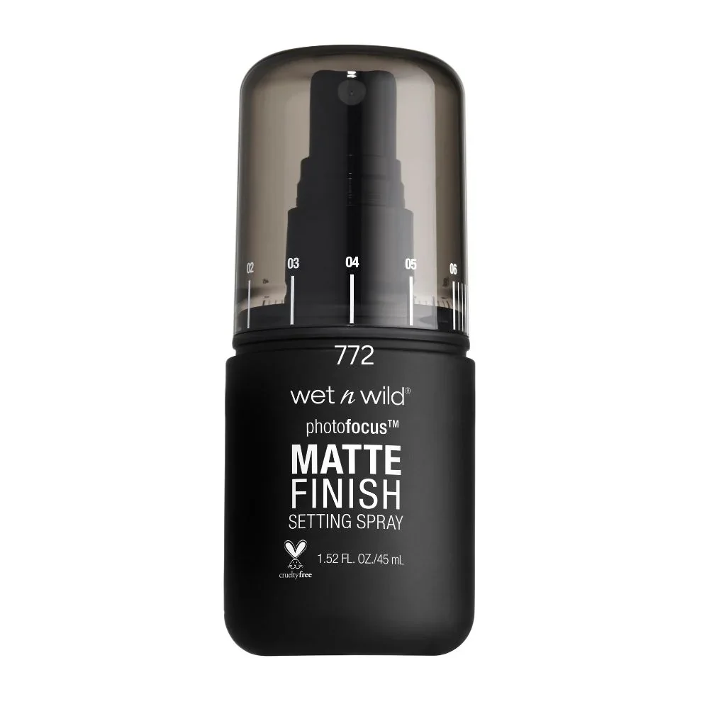 Photo Focus Matte Setting Spray by wet n wild