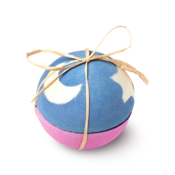 The Sleeping Giant Bath Bomb by LUSH