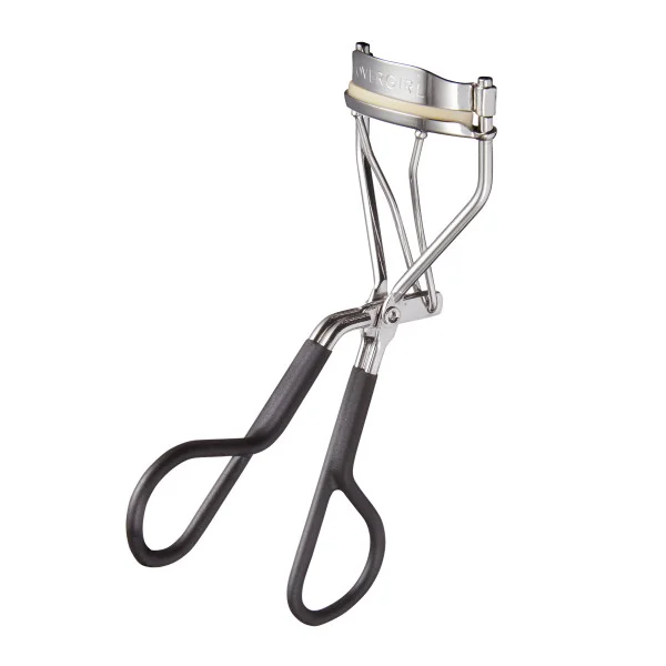 Makeup Masters Eyelash Curler by Covergirl