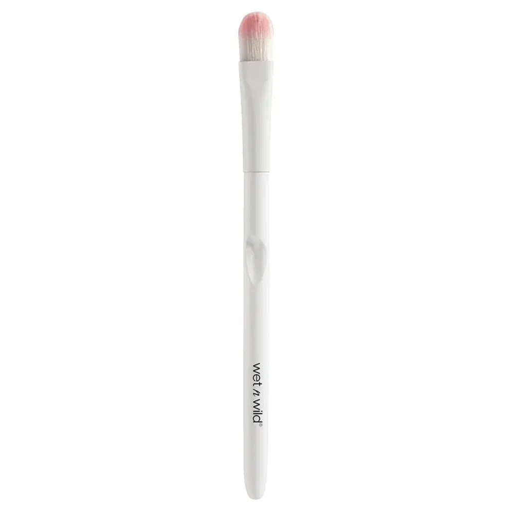 Large Concealer Brush by wet n wild
